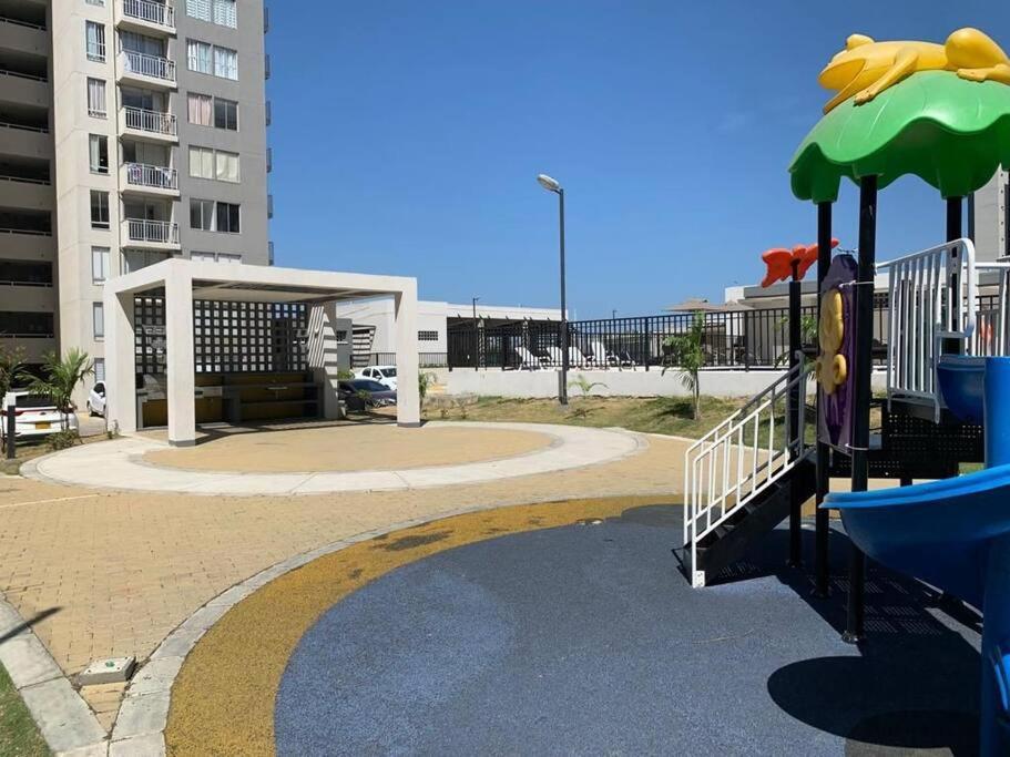 Apto Con Excelente Ubicacion. Apartment Barranquilla (Atlantico)